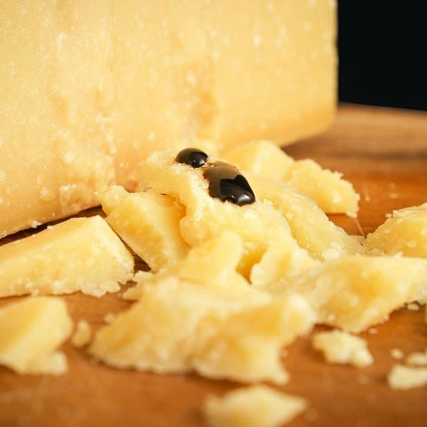 Parmesan, Parmigiano Reggiano DOP BIO über 24 Monate Gereift - Caseificio 4 Madonne 2 Parmesan, Parmigiano Reggiano DOP BIO über 24 Monate Gereift - Caseificio 4 Madonne – Bild 2